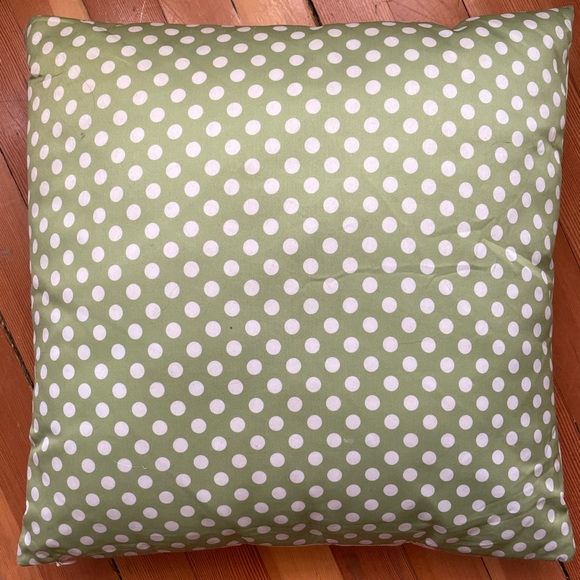 Long Live the Queen Accent Pillow - Picture 3 of 3